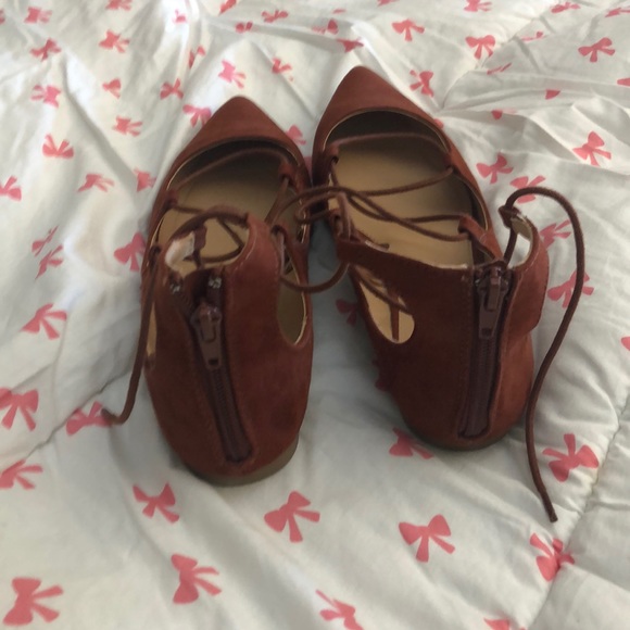 Good condition size 9 Express lace up shoe - Picture 4 of 4